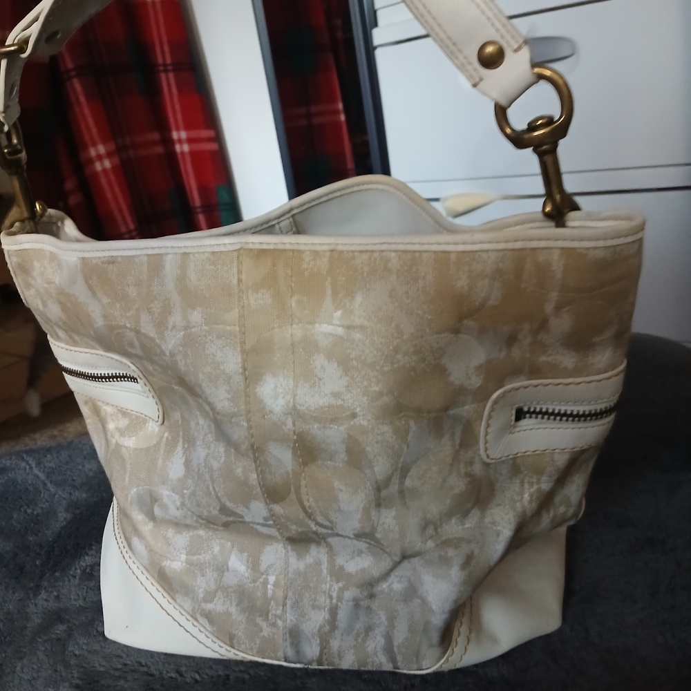 Coach Cream and Tan Shoulder Bag